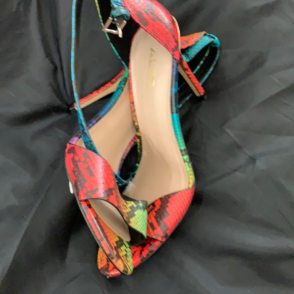 Aldo sandals - Picture 1 of 10